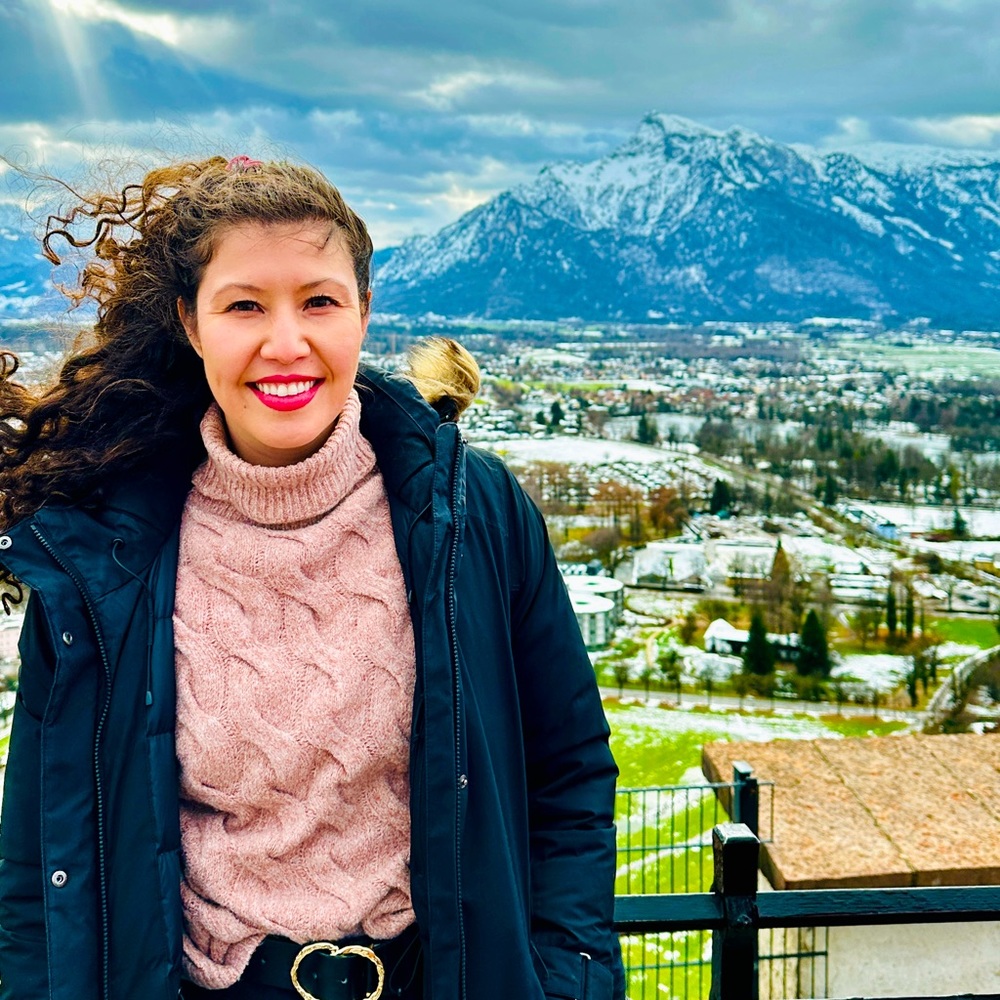 Meet your Posher, Courtney